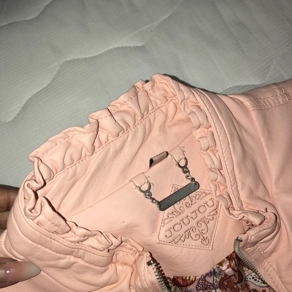 Jacket - Picture 5 of 5